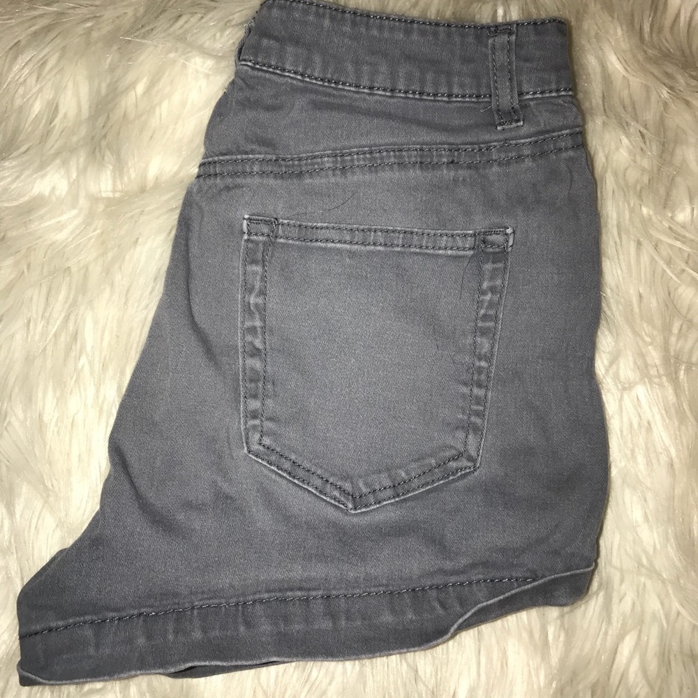 Refuge Shorts
